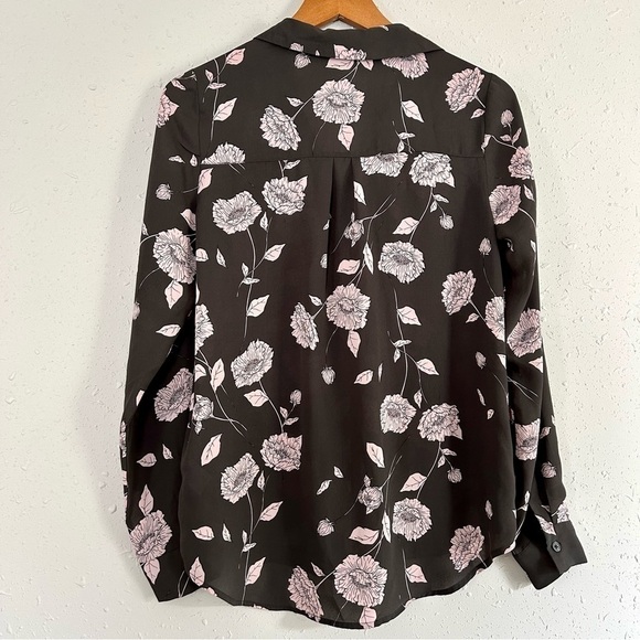🦋 Maurices Grey Pink Floral V-Neck Long Sleeve Blouse Small - Picture 5 of 8